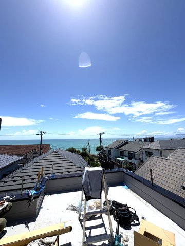 Closer to the Sea. 海を眺める日常へ。のバルコニー