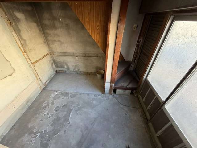 【内装】 | シャッター付き