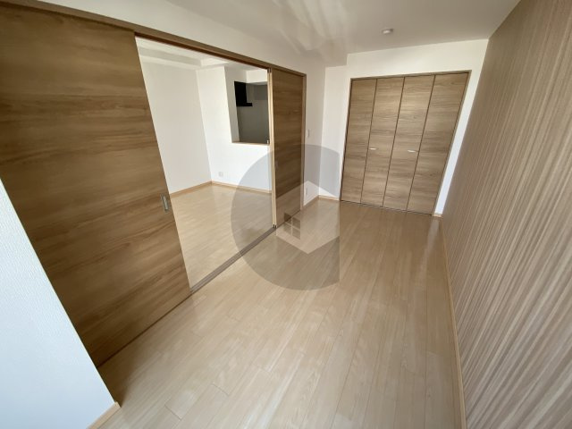 東大阪市稲田新町２丁目の賃貸マンションの子供部屋