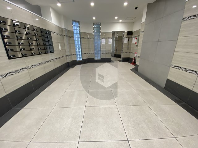 東大阪市稲田新町２丁目の賃貸マンションのロビー