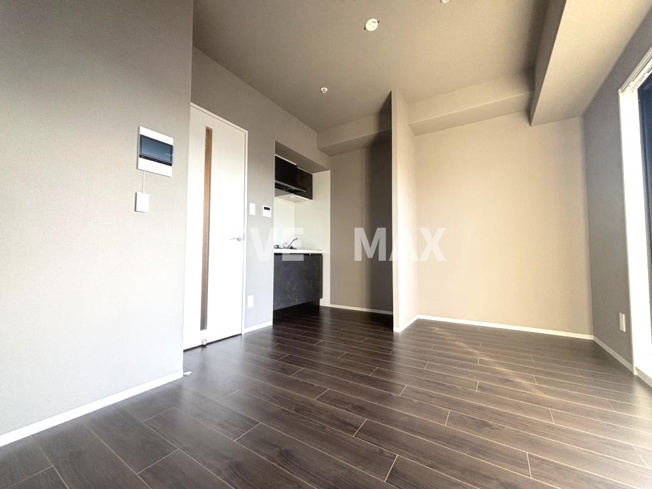 【寝室】ファーストフィオーレ塚本ウェルビング