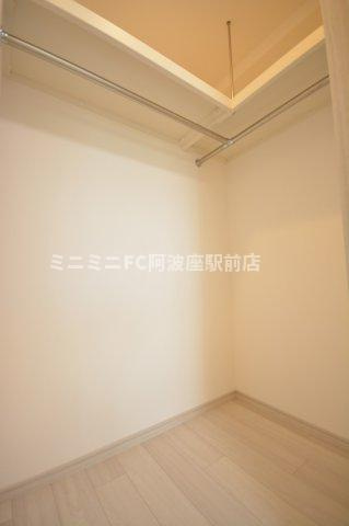 アジュールコート福島の収納
