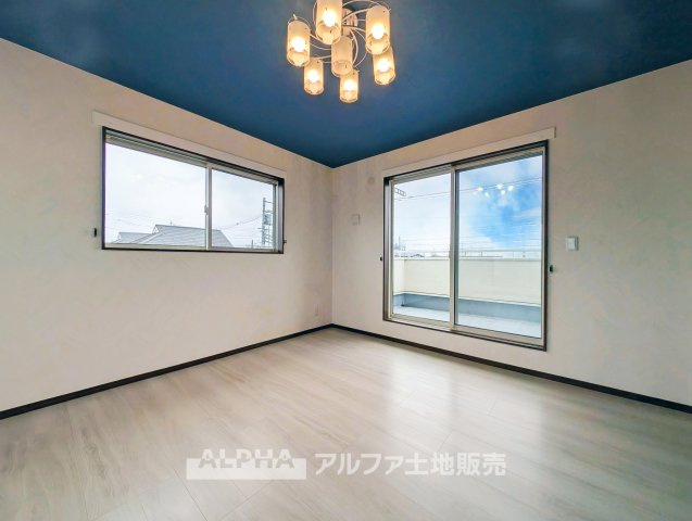 羽村市羽加美１丁目の中古一戸建の洋室
