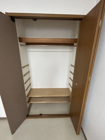 トレビアン華の収納|ちょっとした収納スペースも充実しています