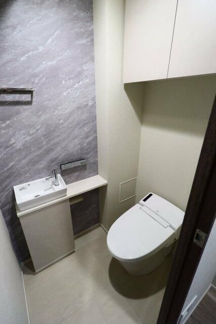 クレヴィア用賀のトイレ