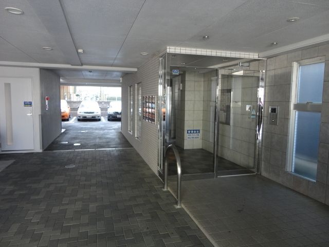 ST PLAZA MIZUHOのエントランス