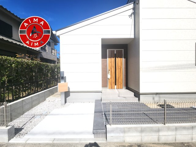 福岡市西区生松台1丁目第1-2棟（1号棟）の外観：施工例|おでかけの時も帰った時も、「我が家」を最初に感じでもらえる素敵な空間に。