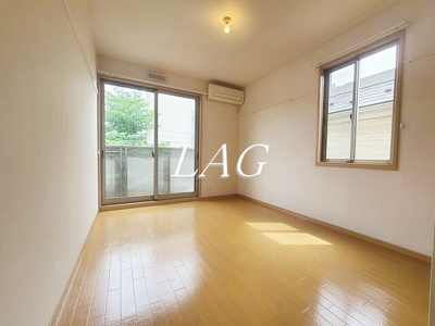 【居間・リビング】 | ベルフローラ | 洋室のお部屋です。