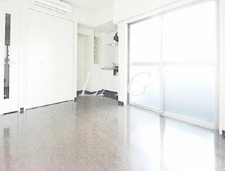 【居間・リビング】 | アランシア方南町 | 洋室のお部屋です。