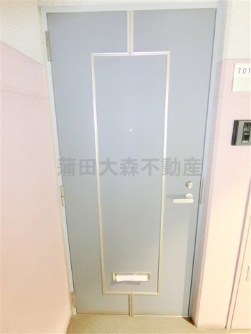 メインステージ蒲田の玄関
