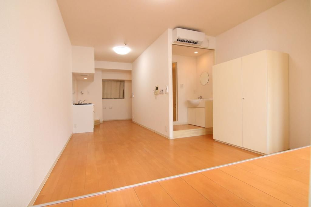 Ｇｒａｃｅ　Ｃｏｕｒｔ　Ｕｅｎｏ