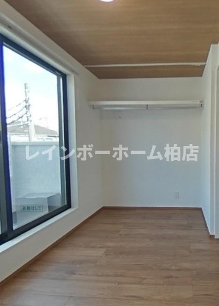 特典：仲介手数料が50％OFFです‼の洋室|広々とした洋室です