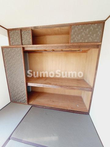 平井マンションの収納