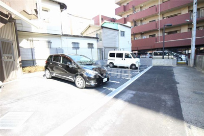 【駐車場】 | セオリー大阪ルチア