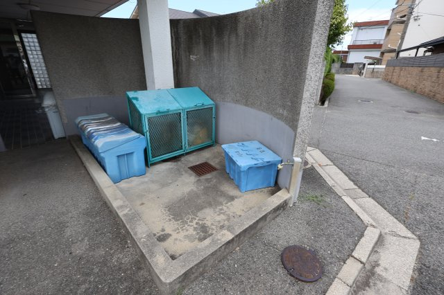 【その他共用部分】 | ユーママンション | 敷地内ゴミ置き場