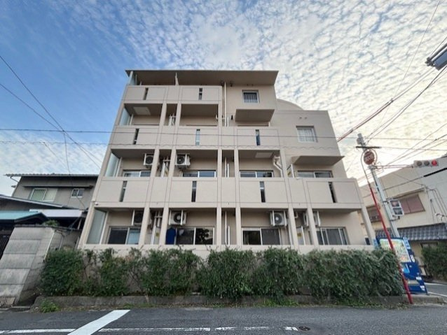アルファ清心町の外観