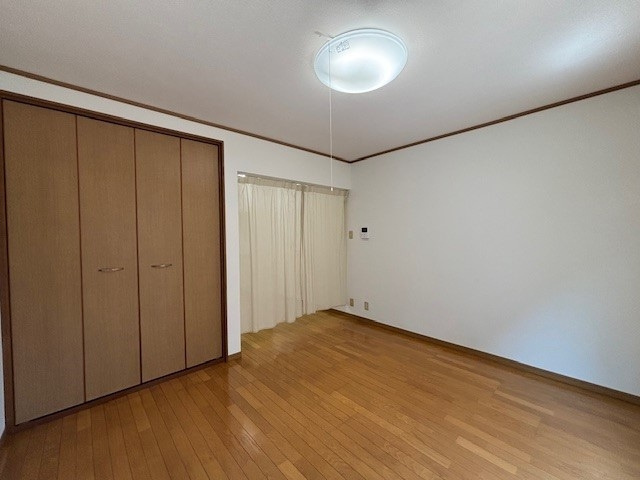 メゾン伊福町の居間・リビング