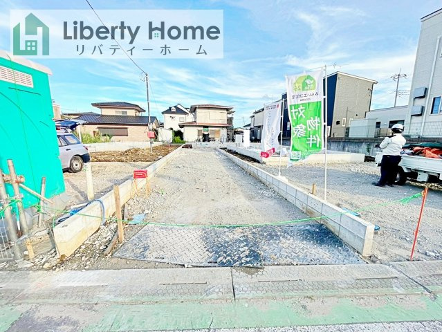 稲敷郡阿見町阿見第7　新築戸建　2号棟の駐車場