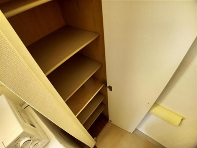 【玄関】 | レオパレストヨハマ | 写真と現状が異なる場合は現状を優先