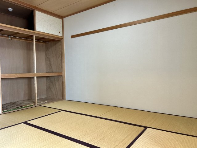 ライオンズマンション片瀬白田の和室
