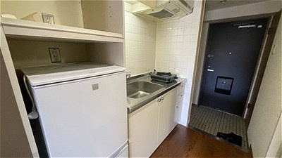 壁付けキッチンでスペースを最大限有効活用できます！