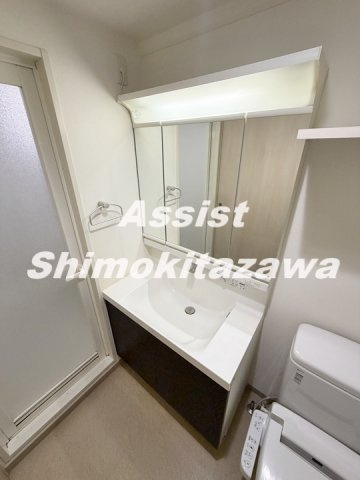 アドラステア の洗面所