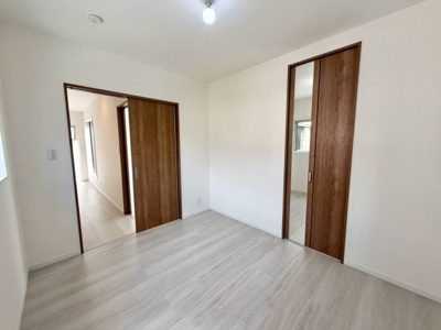【洋室】 | 毛穴町　中古一戸建 | お家探しを始めてみようと思われたら是非【イエストア】までお気軽にご相談下さいませ♪
