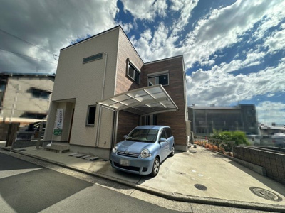 【外観】 | 毛穴町　中古一戸建 | 【土地約３２．４０坪】ゆとりある敷地でのびのび新生活をここではじめませんか♪
