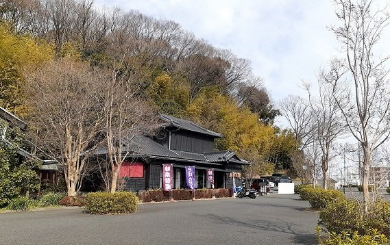 味奈登庵まで500m