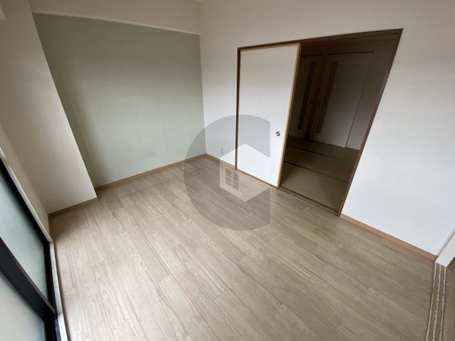 鴻池クレストの寝室