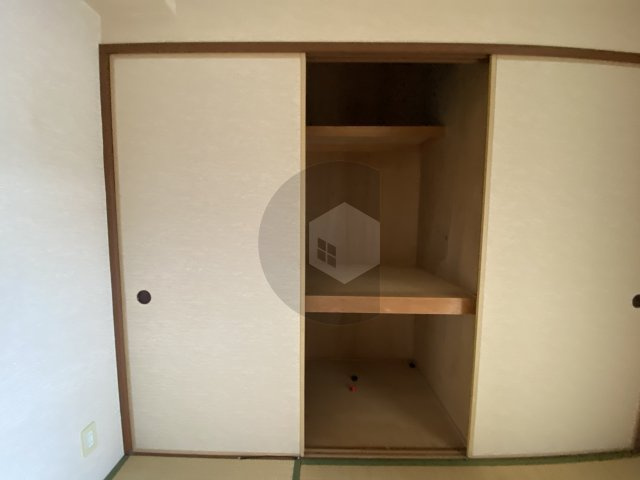 鴻池クレストの収納
