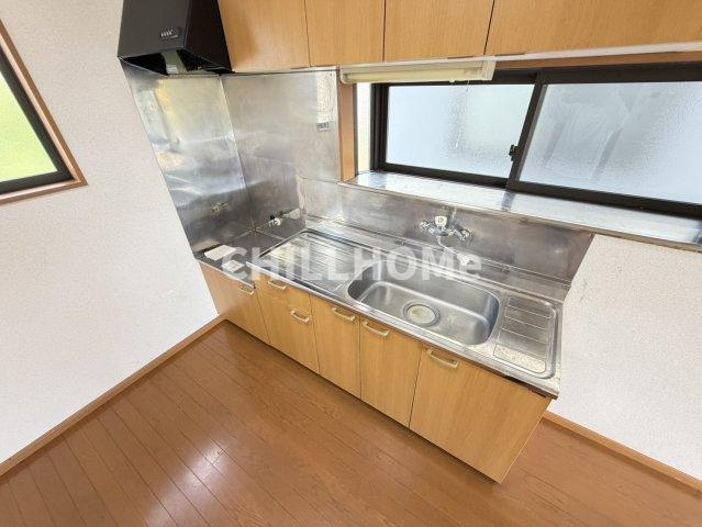 ツナハウスのキッチン|当社、チルホームのHPもご覧ください(^^)/物件情報多数♪