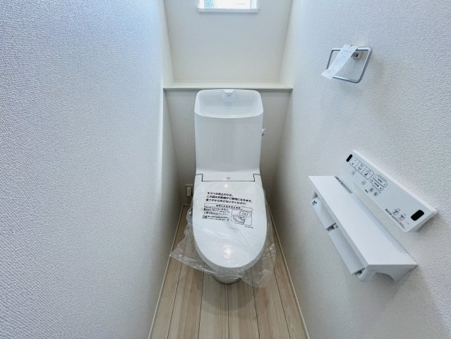 碧南市入船町7丁目26番他『仲介手数料無料』新築一戸建て・建売のトイレ
