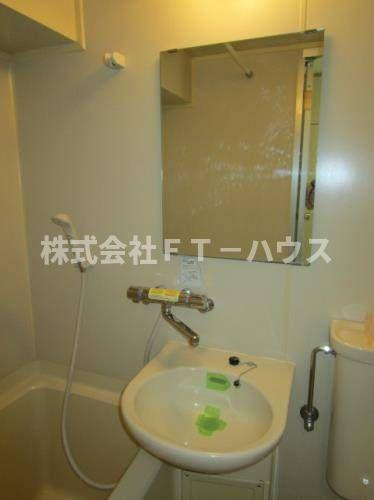 ベルシェ船橋ラマージュの洗面所