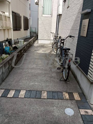 【エントランス】 | ディア　コート梅島