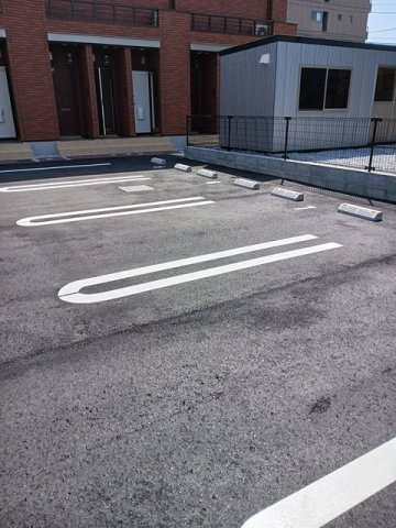 サイカス桟橋通の駐車場|駐車場