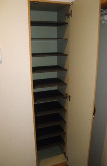 リアルジョイ東船橋壱番館の収納