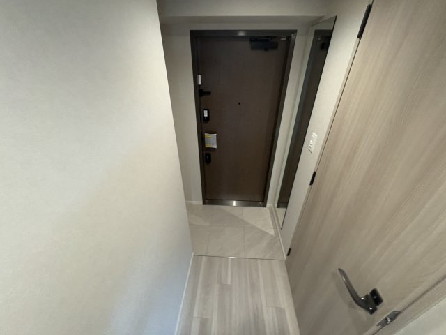 【玄関】 | シーズンフラッツ緑地公園