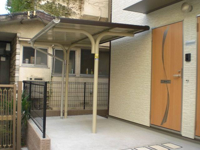 クレイノＨＩＲＯ７２のエントランス