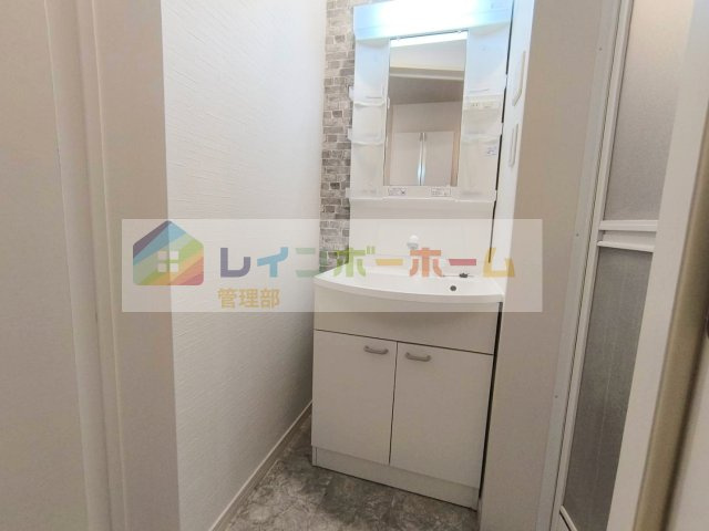 BestStage上福岡3丁目の洗面所|居住中またはリフォーム中のため、別部屋参考画像となります。※現況と相違の場合有り。