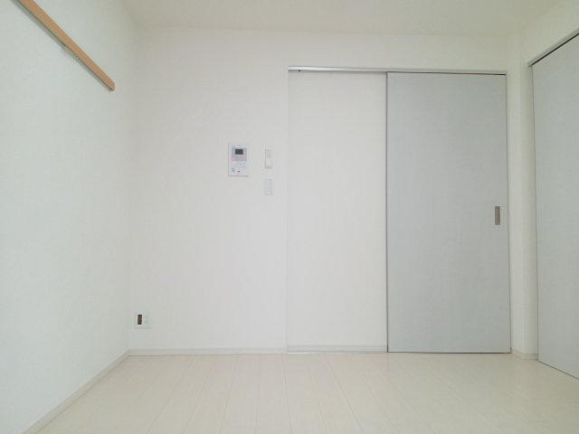 川崎市麻生区高石１丁目のアパートの寝室|参考写真
