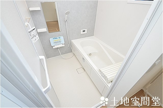 新築住宅　泉ケ浦3丁目2期 1号棟の浴室