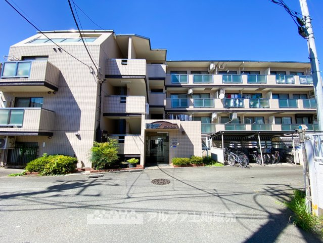 日神パレス立川の外観