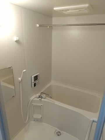 エルロード住吉7号館の浴室