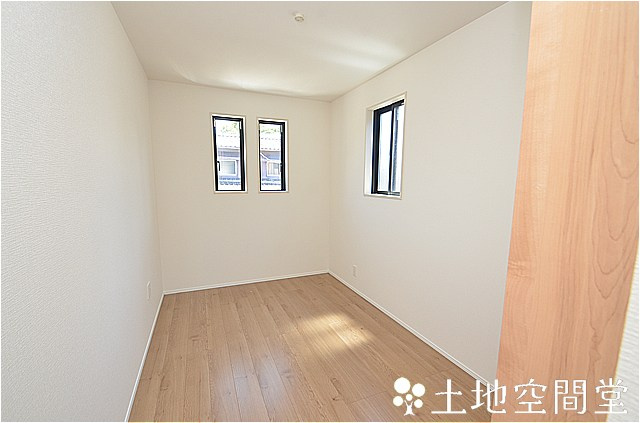 若葉2丁目2期1号地の子供部屋|洋室5.5帖