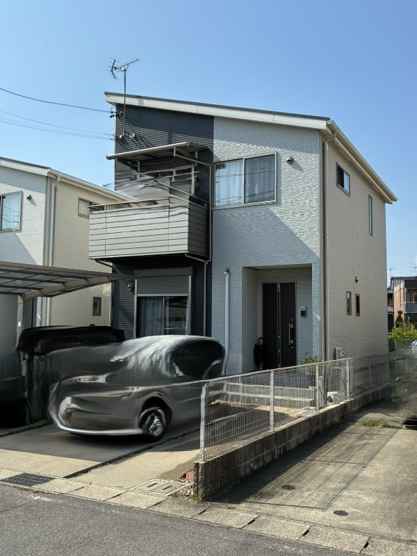 岩倉市稲荷町戸建の駐車場