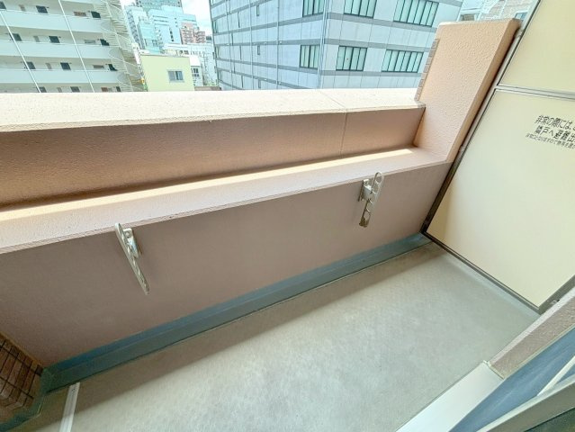 willDo新大阪のバルコニー