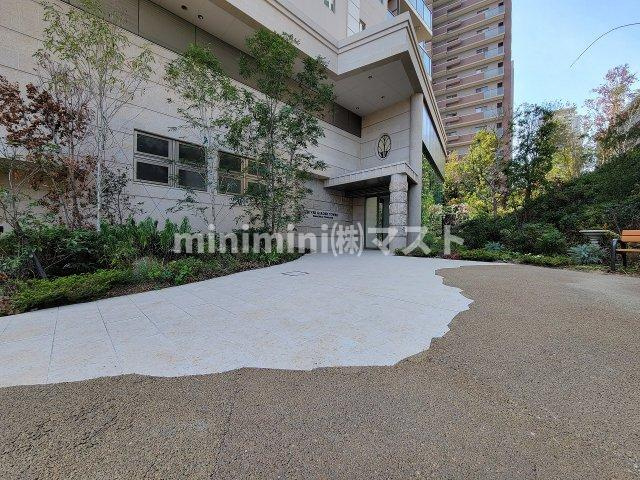リバーガーデンタワー上町台筆ヶ崎のエントランス|別号室参考写真