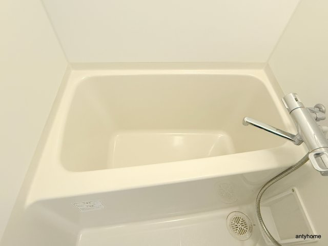 エステムコート阿波座プレミアムの浴室