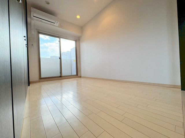 パークフラッツ新大阪の居間・リビング